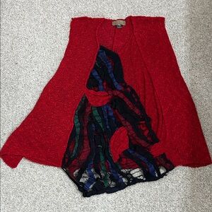 Zuza Bart Red Women's Sweater with Artistic Design